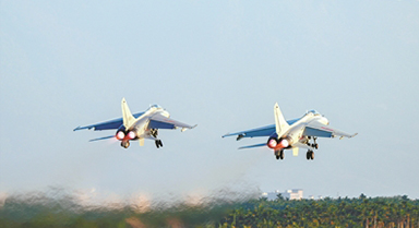 空軍航空兵某旅組織飛行訓練